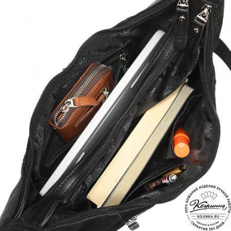 Женская кожаная сумка "Сабрина" с отделкой велюр (черная)