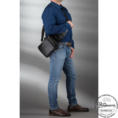 Кожаная нагрудная сумка "Стивен" (светло-коричневая)