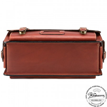 Кожаный портфель-кофр "Адъютант" (коричневый)