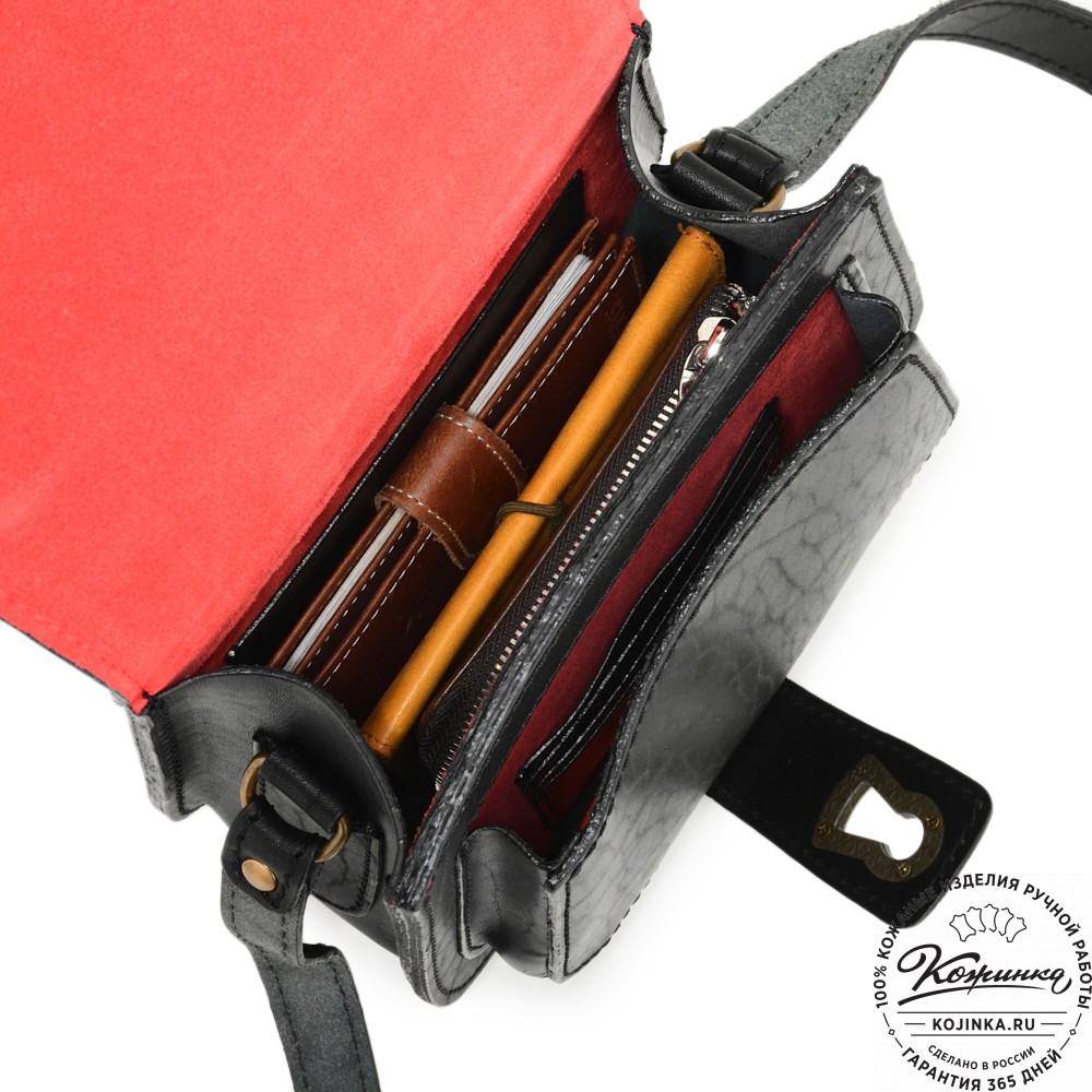 Кожаная сумка ручной работы "Джульетта-нью" (черная)