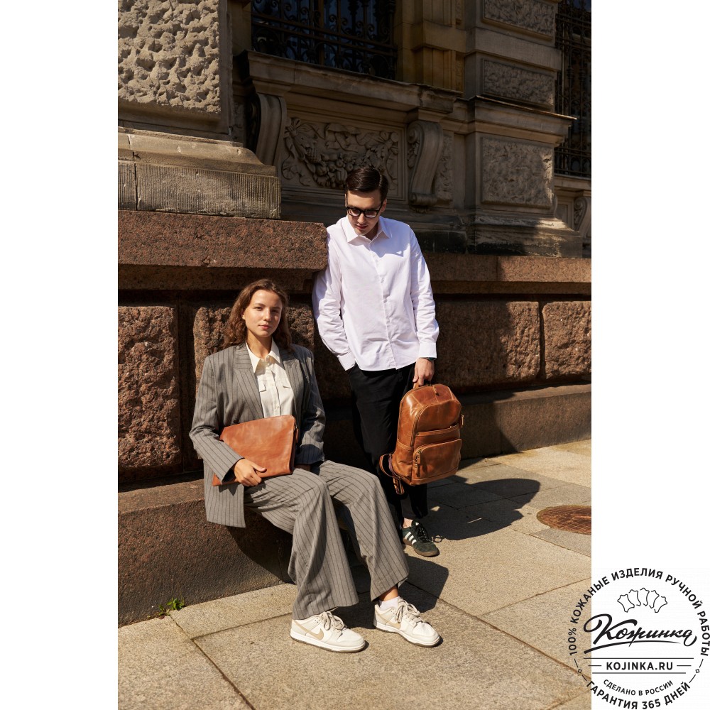 Кожаный рюкзак "Гудвин" (рыжий воск)