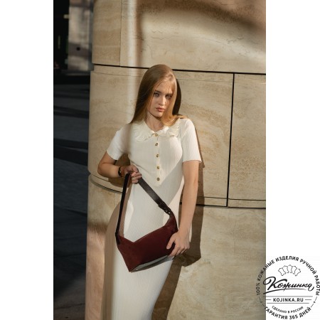 Женская кожаная сумка "Тойс" велюр (бордо)